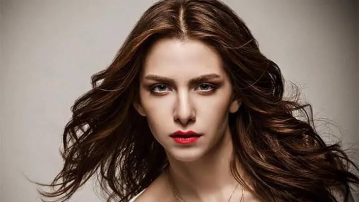 Ezgi Asaroğlu Ekranlara Dönüyor!