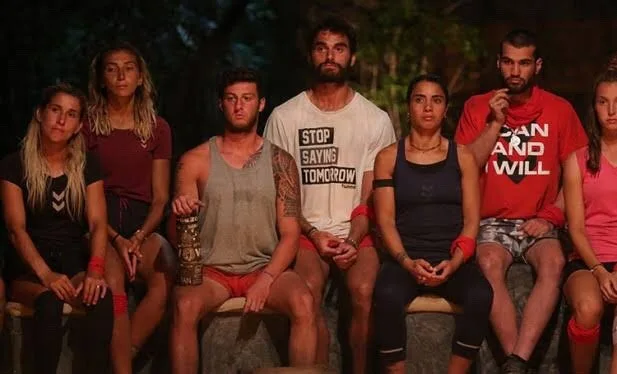 Dün Akşam Survivor’da Neler Oldu? Adaya Veda Eden İsim Kim?