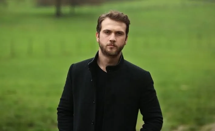 Aras Bulut İynemli, Yedinci Koğuştaki Mucize Filminde!