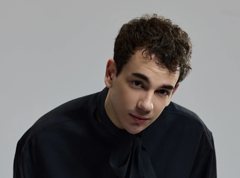 Durukan Çelikkaya: ‘’Oyunculuk bana daha gerçek ve cesur yaşamayı öğretti.’’